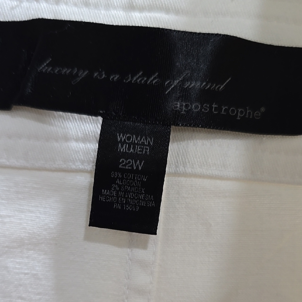 White Button-Up Jacket - Picture 10 of 11